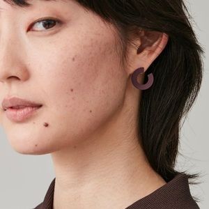 COS Twisted Circle-cut Stud Earrings